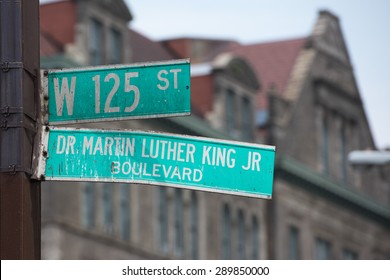 Green New York Street Sign: 125 W And Martin Luther King