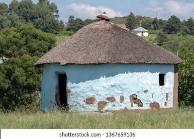 280 Zulu Huts Landscape Images, Stock Photos & Vectors | Shutterstock