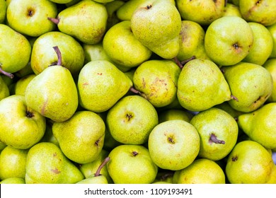 Green pear juicy fresh fruit natural background