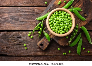 Green peas - Shutterstock ID 653303845