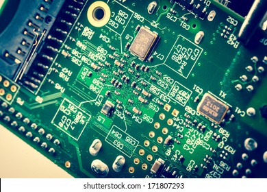Green printed circuit board 