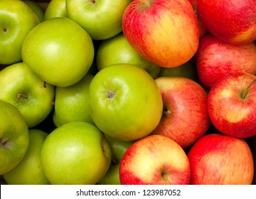 Green And Red Apples