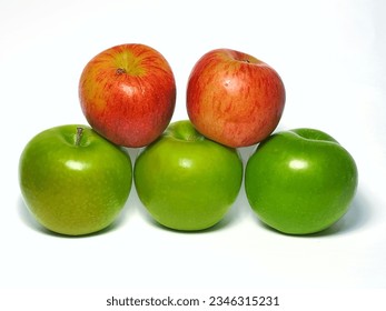 Green and Red apples in Isolated version