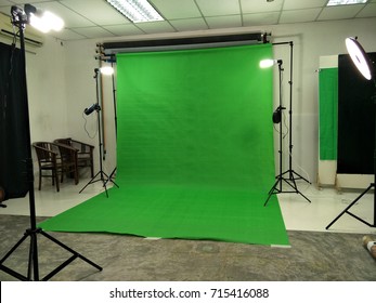 Green Screen Setup In Studio