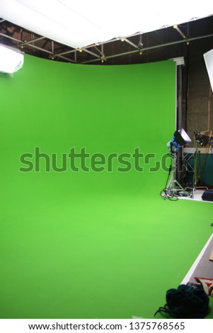 Green screen visual effects studio