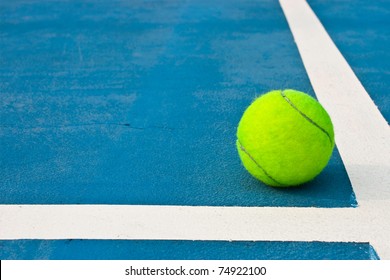 Green Tennis Ball On Blue Court Stock Photo 74922100 | Shutterstock