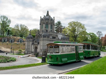 Green Tourist Bus And Historical Chapel At Green-Wood Cemetery, Brooklyn, New York, Spring 2017, Warren And Wetmore Architects, One Of The Most Beautiful Places In New York, National Historic Landmark