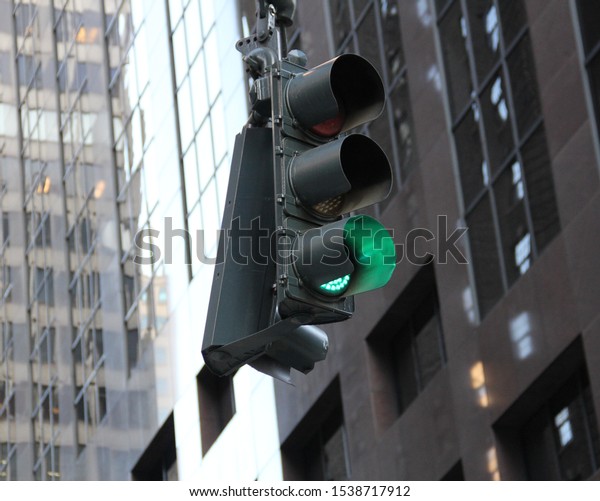 Green traffic light, New\
York, NY