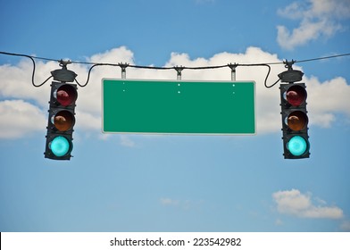 Green Traffic Lights With Blank Sign/ Horizontal Shot