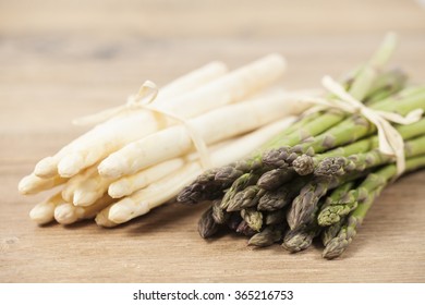 Green And White Asparagus