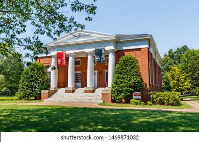 61 University Of North Carolina At Greensboro Images, Stock Photos ...