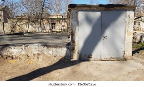 Industrial Barn Door Stock Photos Images Photography Shutterstock