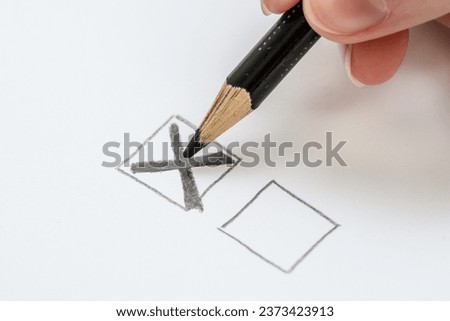A grid with a cross drawn inside