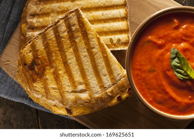 Grilled Cheese Sandwich With Creamy Tomato Basil Soup