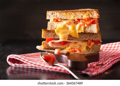 Grilled Cheese Sandwich With Ham And Tomato