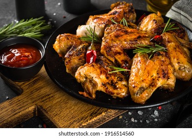 3,128,800 Chicken Images, Stock Photos & Vectors 