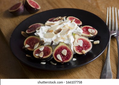 Grilled Figs With Mascarpone And Toasted Almond Flakes