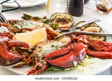 Grilled Lobster On The Sliced Vegetables With Cracker