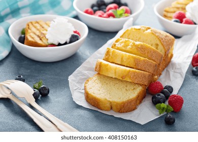 Grilled Pound Cake With Fresh Berries For An Oudoor Summer Party