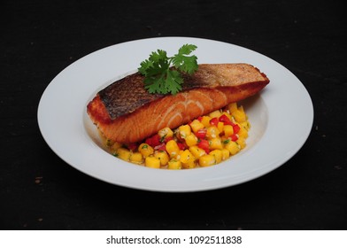 Grilled Salmon With Mango Salsa