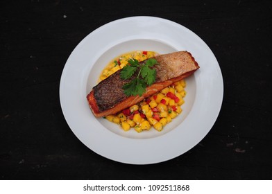 Grilled Salmon With Mango Salsa