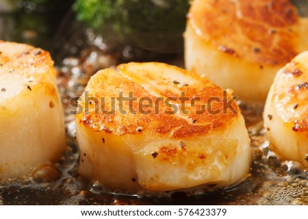Grilled Scallops with Butter