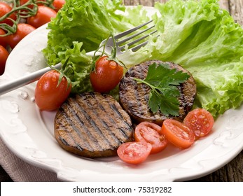 Grilled Seitan With Tomatoes And Salad