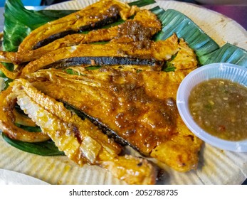 Ikan Pari Bakar Images Stock Photos Vectors Shutterstock