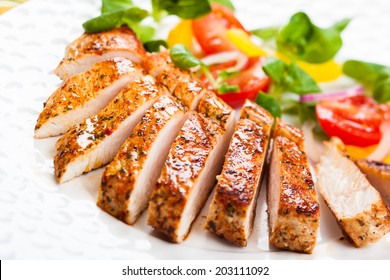 Grilled Turkey Breast With Salad