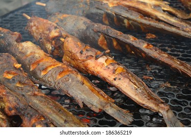 Grilled Walking Catfish. Grilled Fish. Their Sauce Made From Curcumin To Give Yellow-orange Color In Fish.