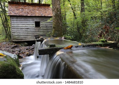 Imagenes Fotos De Stock Y Vectores Sobre Roaring Fork Trail
