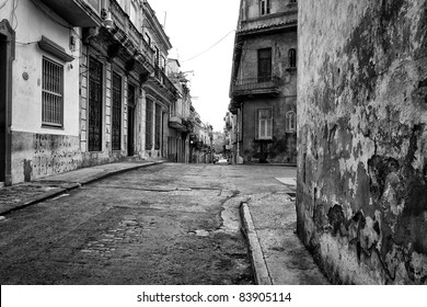 Gritty Black And White Image Of An Old Street In Havana