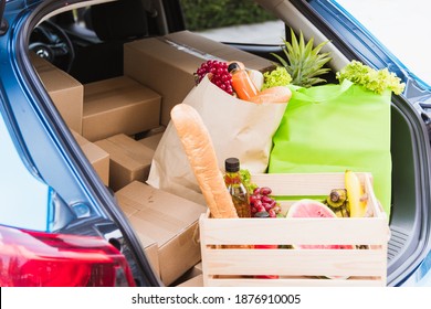 Grocery Service Giving Fresh Vegetables And Fruits And Food In Green Cloth Bag And Wooden Basket On The Back Car Ready Delivery To Send Woman Customer