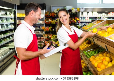 13,750 Grocery Store Workers Images, Stock Photos & Vectors | Shutterstock