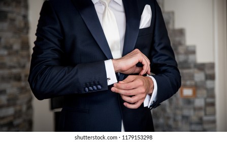 Groom before wedding - Shutterstock ID 1179153298