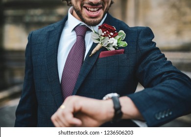 Groom waiting for his late bride - Powered by Shutterstock