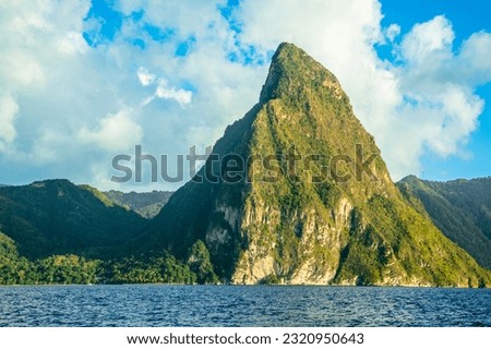 Gros Piton mountain view from the sea, Saint  Lucia, West Indies, Caribbean sea Imagine de stoc © 