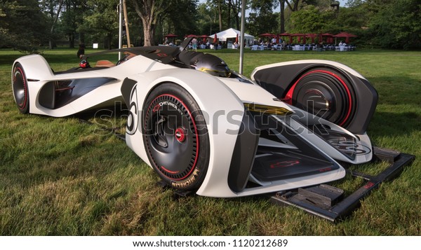 GROSSE POINTE SHORES, MI/USA - JUNE 17, 2018: A\
Chevrolet Chaparral 2X Vision Gran Turismo (VGT) Concept car at the\
EyesOn Design car show, at the Edsel and Eleanor Ford House, near\
Detroit, Michigan.