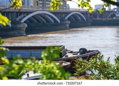 Grosvenor Bridge, London