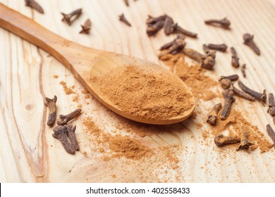 Ground Cloves In A Spoon