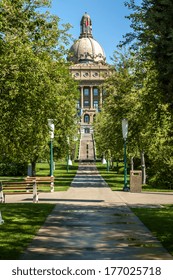 296 Alberta Legislature Building Images, Stock Photos & Vectors ...