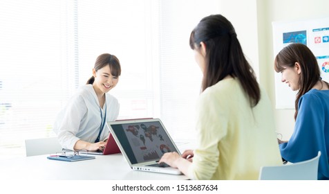 Group Of Asian Businesswoman Meeting In Office.