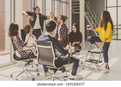 Group Of Asian And Multiethnic Business People With Casual Suit Talking And Brainstorming With Happy Action In Creative Style In The Modern Workplace, Modern Creative And Design Worker Concept