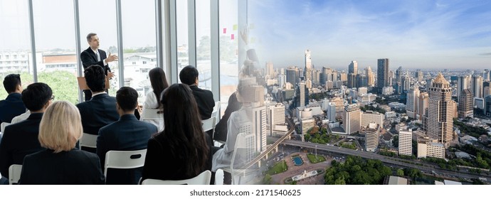 Group Of Business People Meeting In A Seminar Conference Widen View . Audience Listening To Instructor In Employee Education Training Session . Office Worker Community Summit Forum With Speaker .