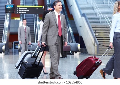 Group Of Business Person At The International Airport.