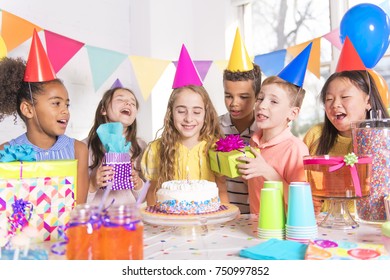 Group Children Birthday Party Home Stock Photo (Edit Now) 750997852