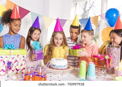 13,614 Party children african Images, Stock Photos & Vectors | Shutterstock