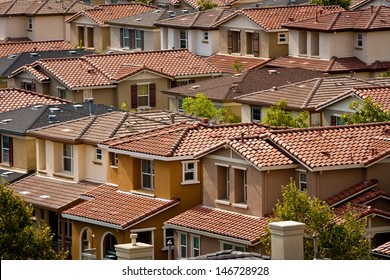 A Group Of Closely-spaced Tract Homes In San Jose, California.