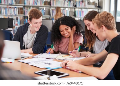 Group College Students Collaborating On Project Stock Photo 763448071 ...