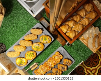 A group of delicious bread